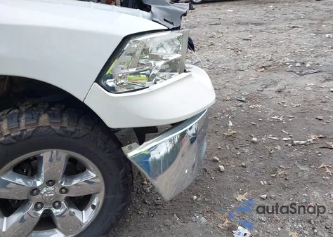 2015 Ram 1500 Tradesman из США, поврежденный, VIN 1C6RR6KM8FS581459